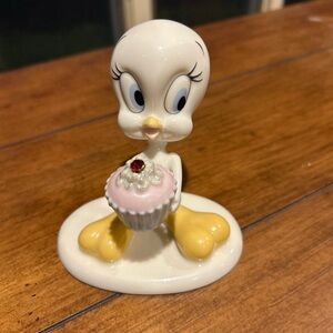 Lenox Tweety with Ruby for July birthday called a present from Tweety